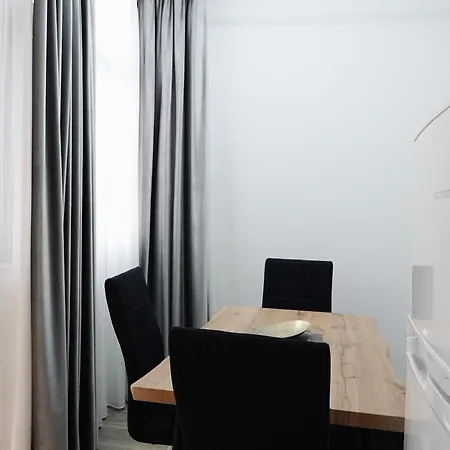 Lägenhet 101 Cirk Tirana