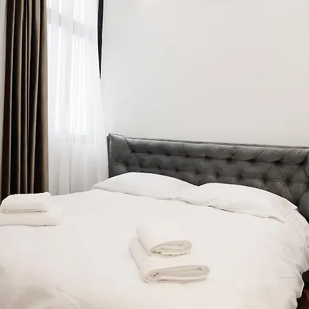 101 Cirk Apartman