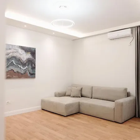 Apartman 101 Cirk *